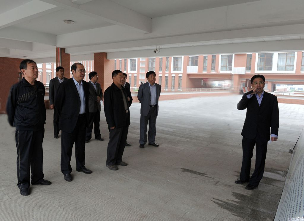 京垦合作发展促进会与会人员到我校参观