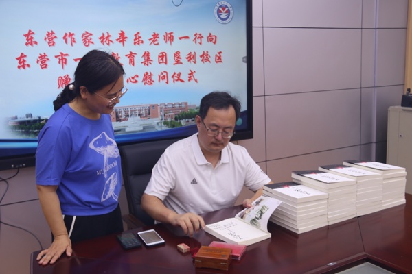 F:\新建文件夹 (2)\IMG_1685.JPG