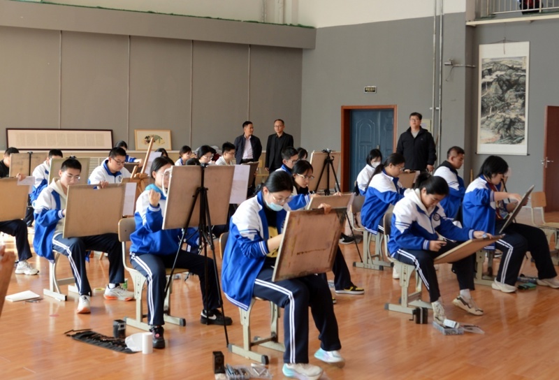 精心准备，认真实施——艺体处圆满完成本学期期中艺术专业测试