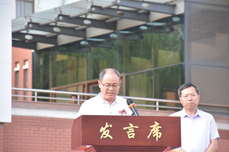 C:\Users\Administrator\Desktop\2024-610高三毕业典礼_宣传照片\DSC_0190.JPG